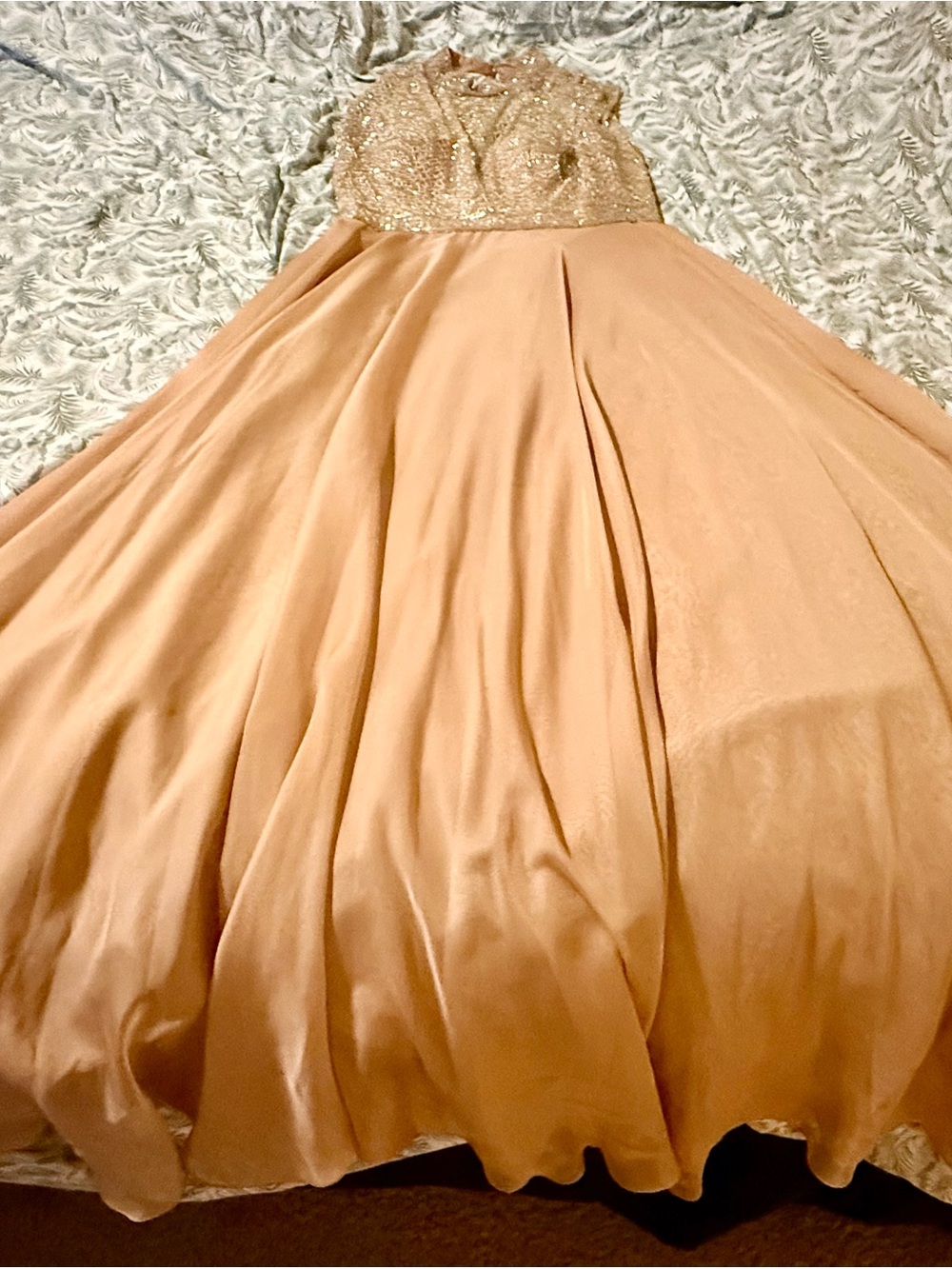 Elegant Champagne Sequin Bodice A-Line Evening Dress